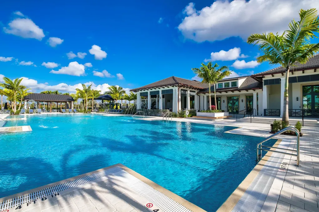 12504 Nautilus Circle Palm Beach Gardens FL 33412