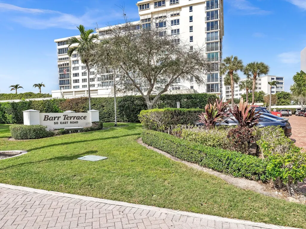50 East Road Delray Beach FL 33483