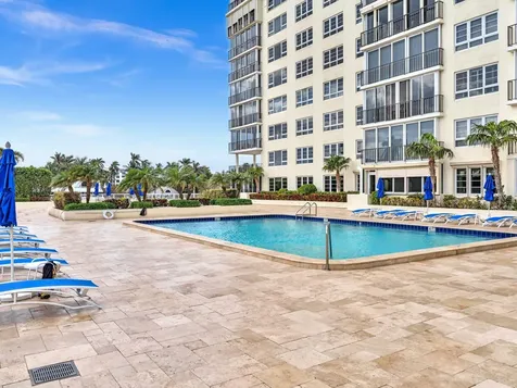 50 East Road Delray Beach FL 33483