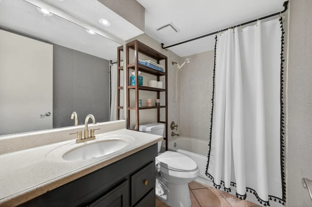2132 SW 82nd Avenue Davie FL 33324