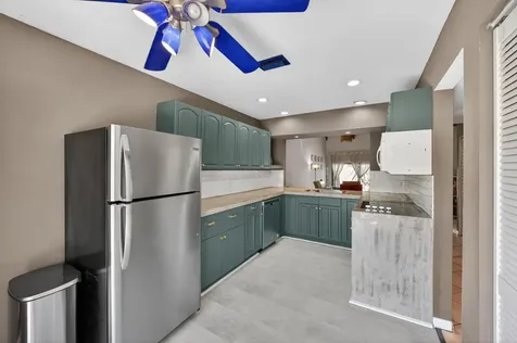 2132 SW 82nd Avenue Davie FL 33324