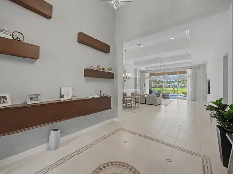 76 Laguna Drive Palm Beach Gardens FL 33418
