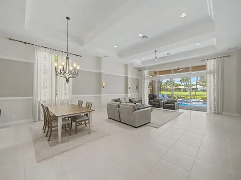 76 Laguna Drive Palm Beach Gardens FL 33418
