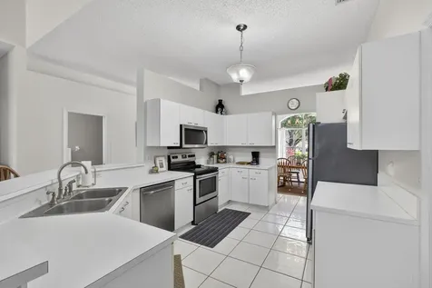 7595 Hollington Place Greenacres FL 33467