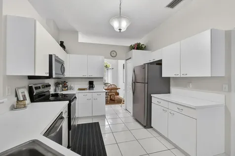 7595 Hollington Place Greenacres FL 33467