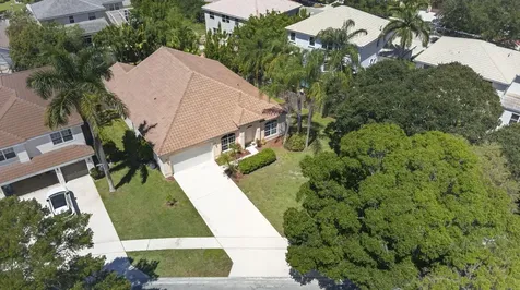 7595 Hollington Place Greenacres FL 33467