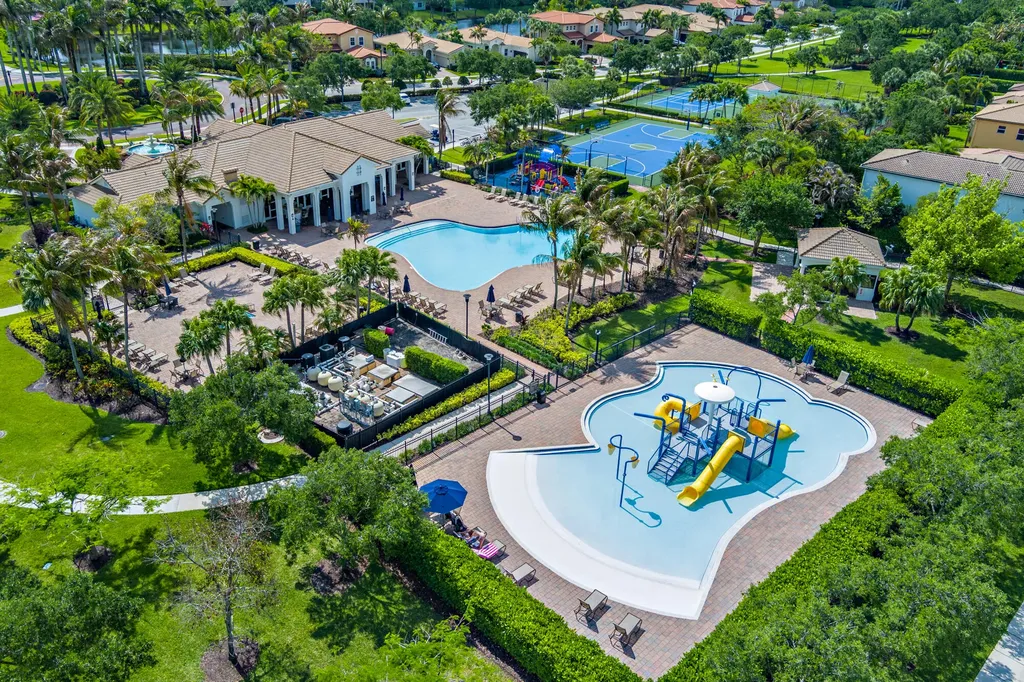 133 Citadel Circle Jupiter FL 33458