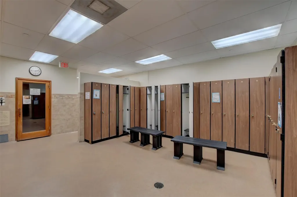284 Grantham F Deerfield Beach FL 33442