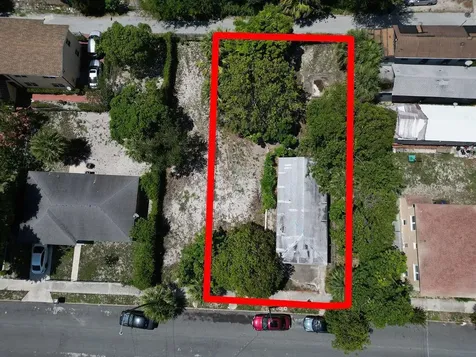 809 7th Street West Palm Beach FL 33401