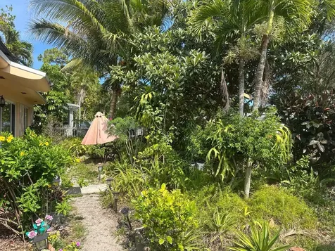 1631 NE 157th Terrace North Miami Beach FL 33162