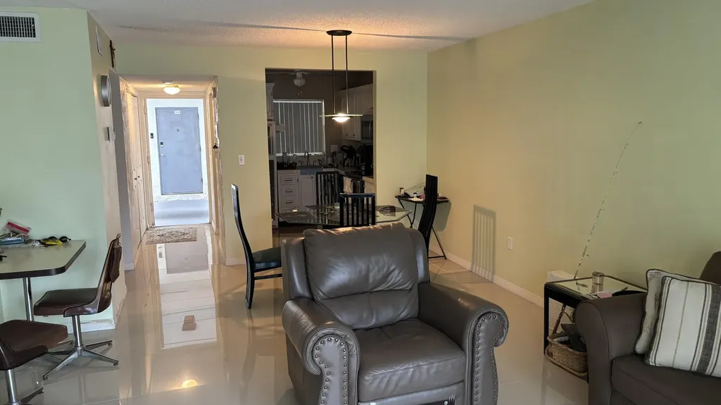 2998 Sunrise Lakes Drive E Sunrise FL 33322