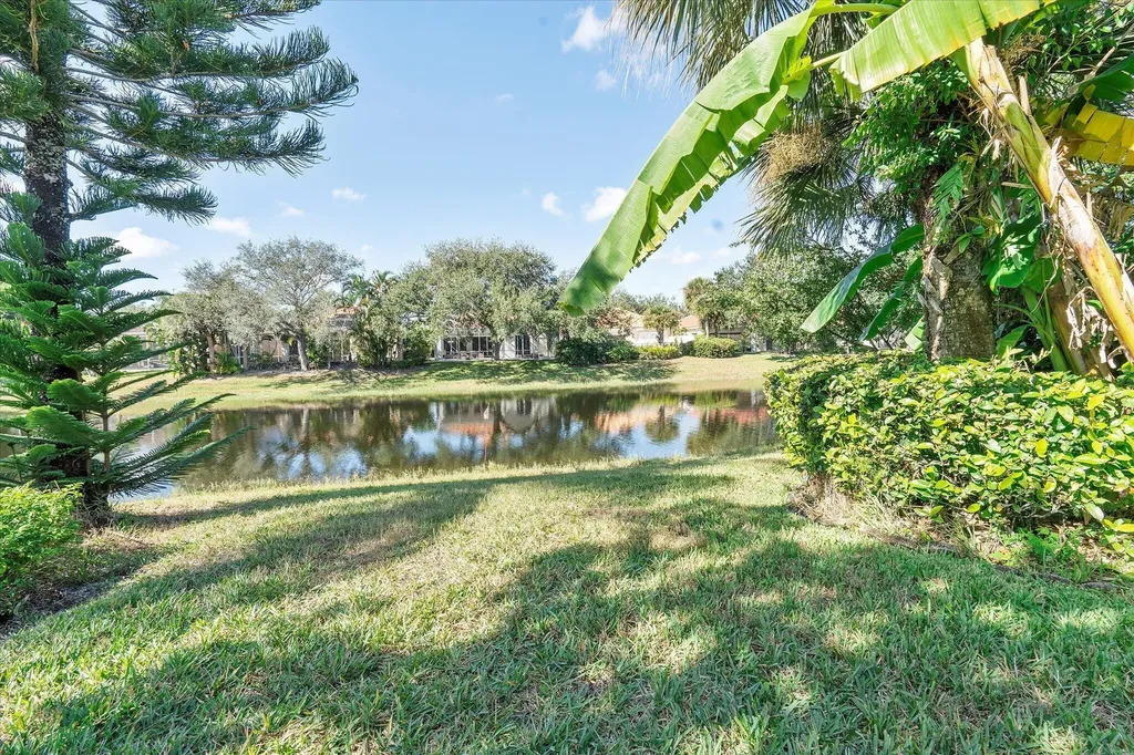 2563 James River Road West Palm Beach FL 33411