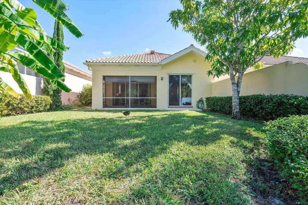 2563 James River Road West Palm Beach FL 33411