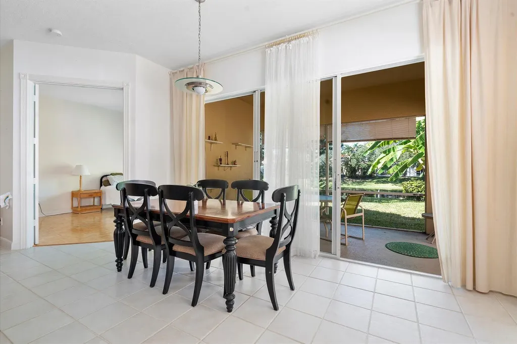 2563 James River Road West Palm Beach FL 33411