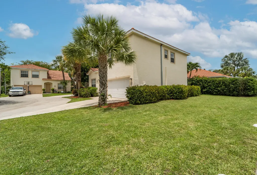 1780 Pierside Circle Wellington FL 33414
