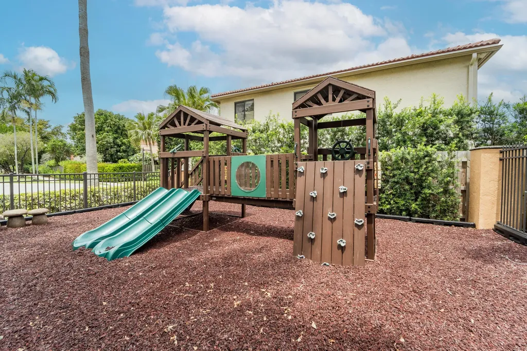 1780 Pierside Circle Wellington FL 33414