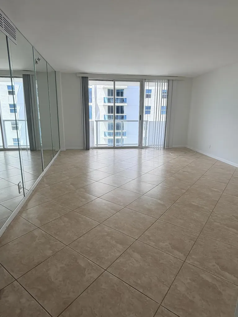 9195 Collins Avenue Surfside FL 33154