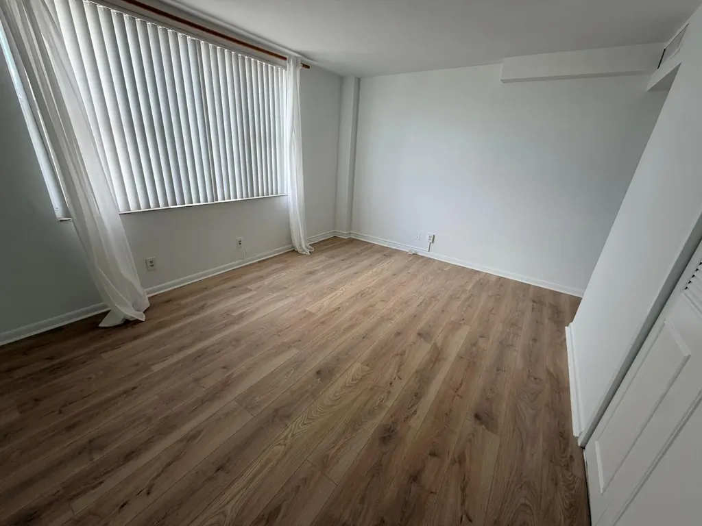 9195 Collins Avenue Surfside FL 33154