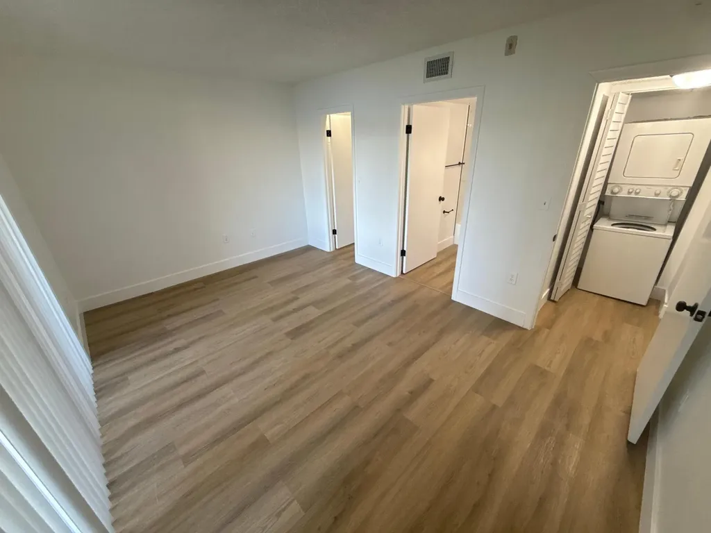 5200 NW 31st Avenue Fort Lauderdale FL 33309