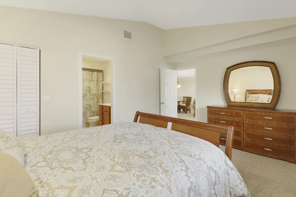 706 Club Drive Palm Beach Gardens FL 33418