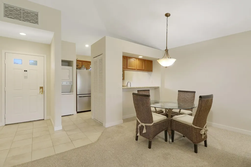 706 Club Drive Palm Beach Gardens FL 33418