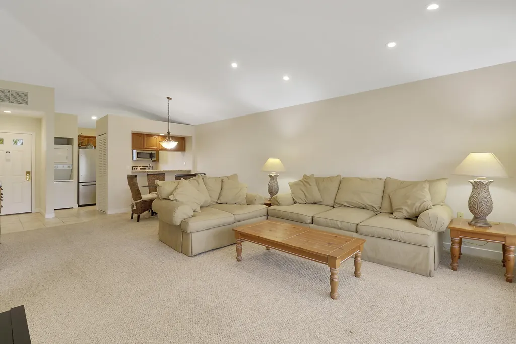 706 Club Drive Palm Beach Gardens FL 33418