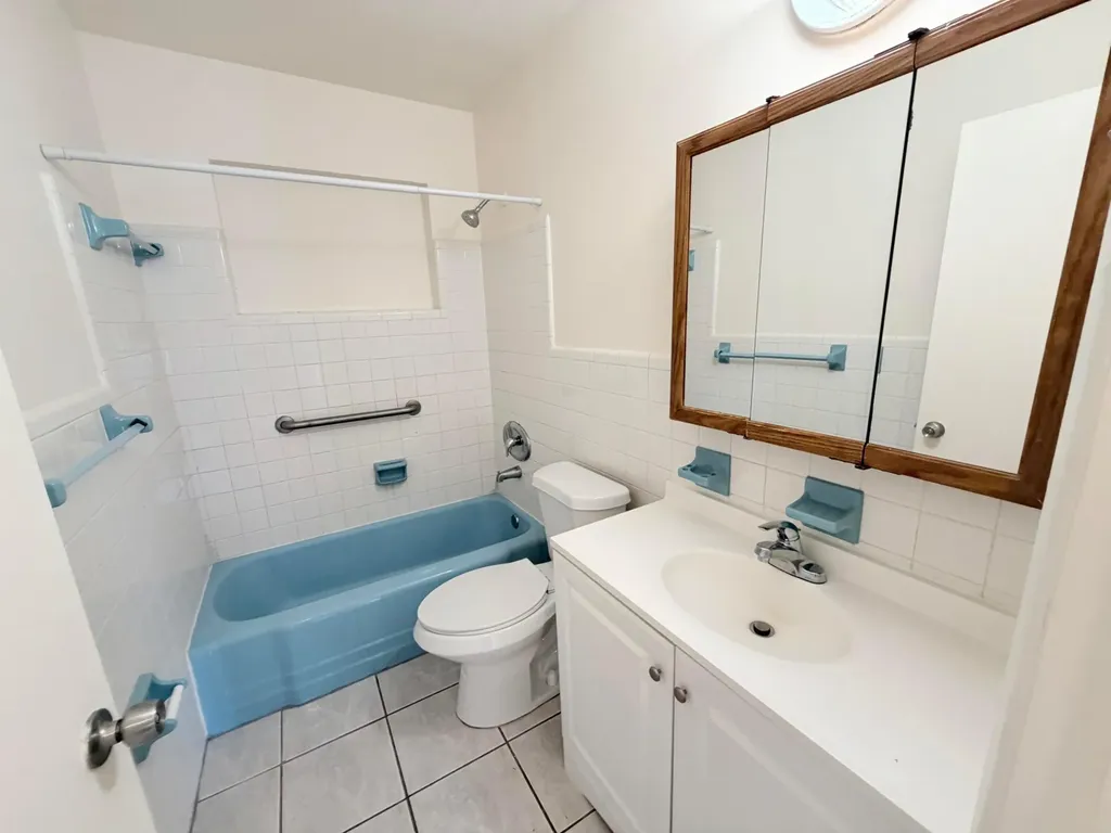 1851 NE 56 Street Fort Lauderdale FL 33308