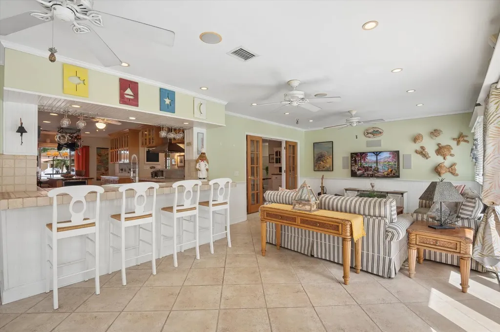 5900 SW 18th Street Plantation FL 33317