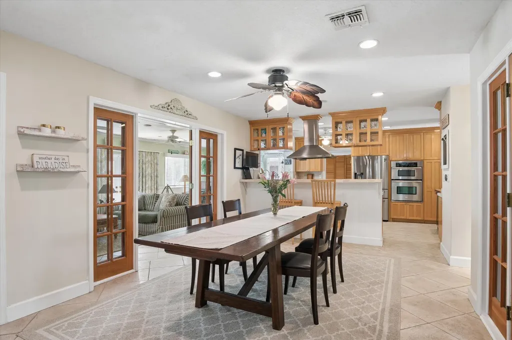 5900 SW 18th Street Plantation FL 33317