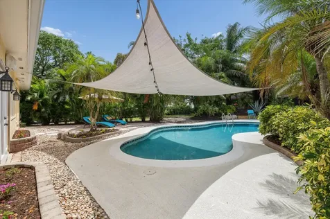 5900 SW 18th Street Plantation FL 33317