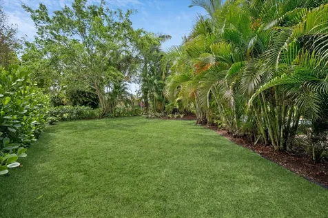 5900 SW 18th Street Plantation FL 33317