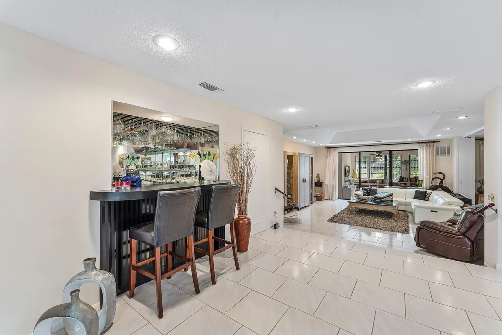 46 Woods Lane Boynton Beach FL 33436