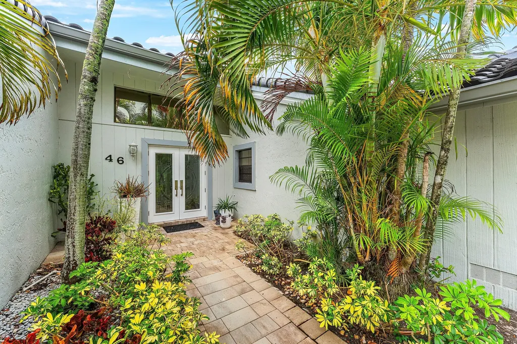 46 Woods Lane Boynton Beach FL 33436