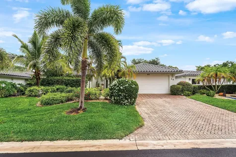 46 Woods Lane Boynton Beach FL 33436