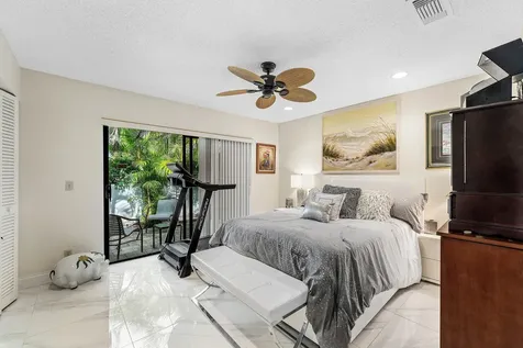 46 Woods Lane Boynton Beach FL 33436