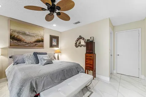46 Woods Lane Boynton Beach FL 33436