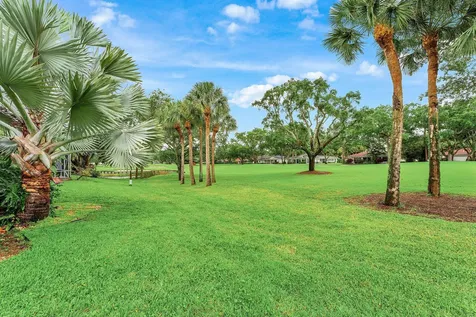 46 Woods Lane Boynton Beach FL 33436