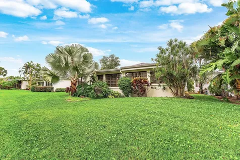 46 Woods Lane Boynton Beach FL 33436
