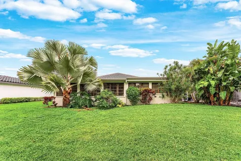 46 Woods Lane Boynton Beach FL 33436