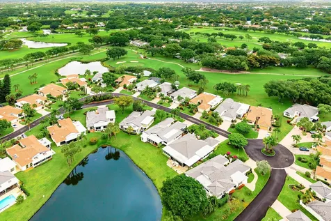 46 Woods Lane Boynton Beach FL 33436