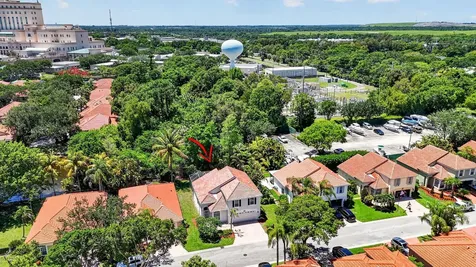 5137 Elpine Way Riviera Beach FL 33418