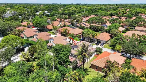 5137 Elpine Way Riviera Beach FL 33418