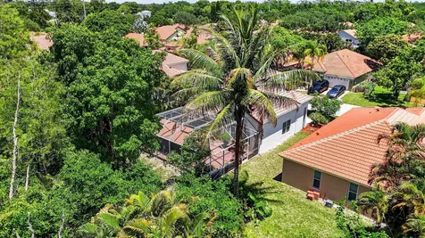 5137 Elpine Way Riviera Beach FL 33418