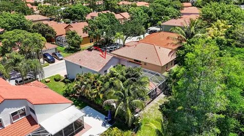 5137 Elpine Way Riviera Beach FL 33418