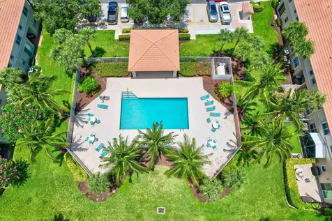 5137 Elpine Way Riviera Beach FL 33418