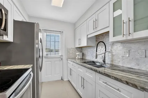 322 N Federal Highway Deerfield Beach FL 33441