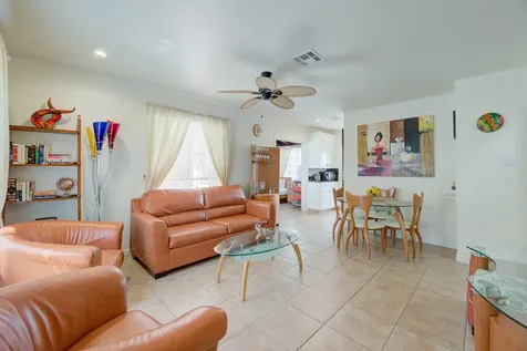 1136 NE 17th Way Fort Lauderdale FL 33304