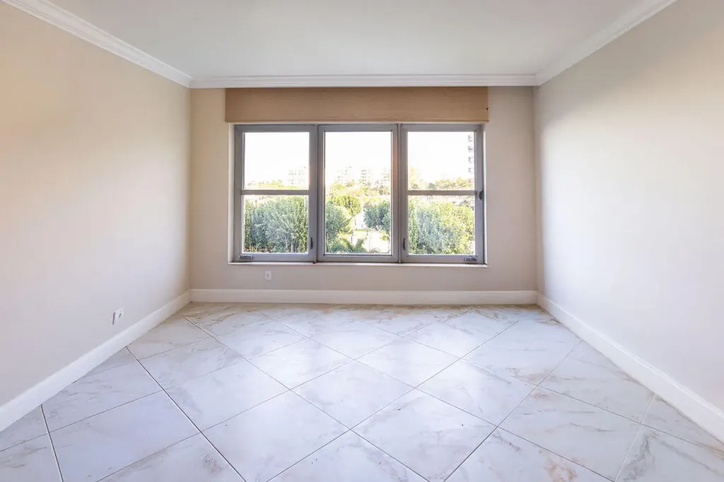 875 E Camino Real Boca Raton FL 33432