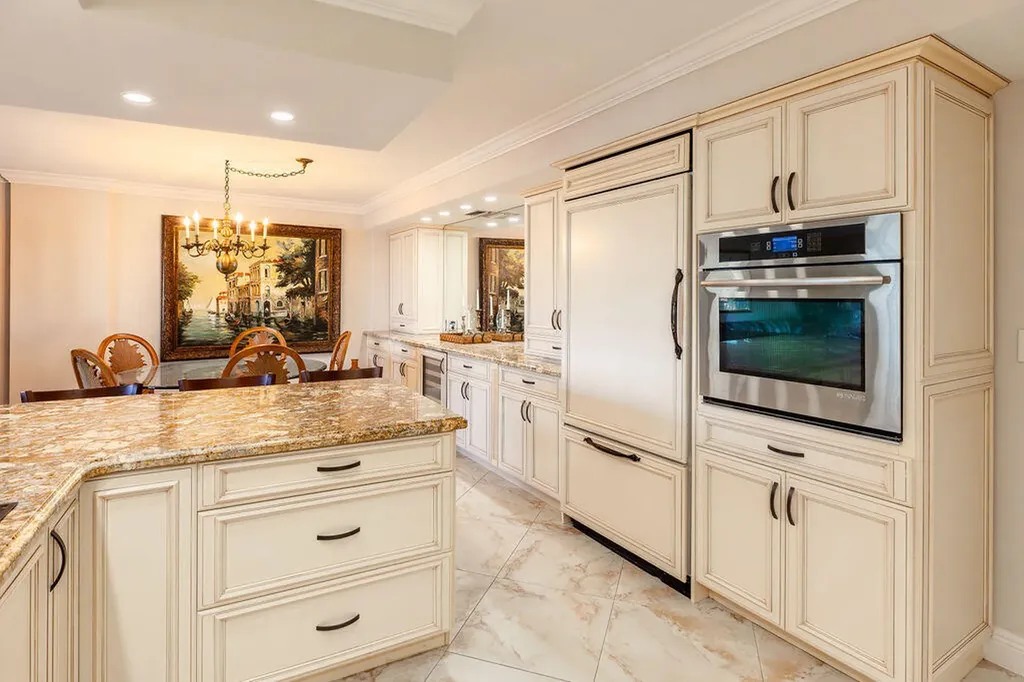 875 E Camino Real Boca Raton FL 33432