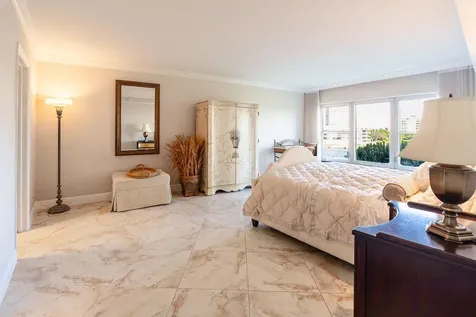 875 E Camino Real Boca Raton FL 33432